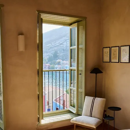 Casa Mediterraneo Otel Meyísti